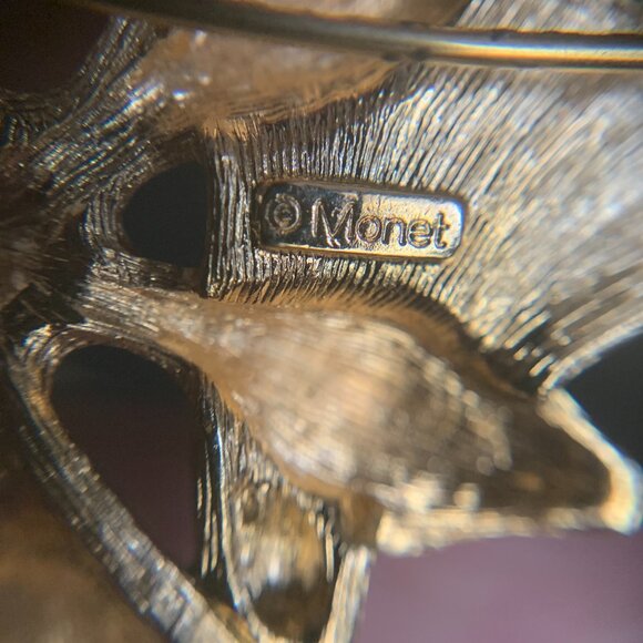 Monet Flower Brooch - Picture 5 of 5